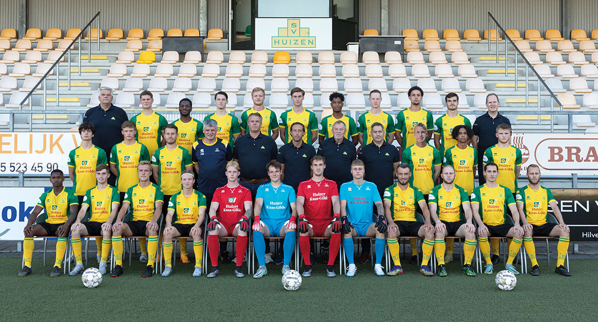 Ons eerste elftal Ons eerste elftal