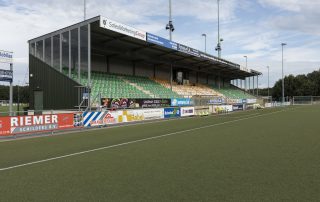 Tribune s.v. Huizen