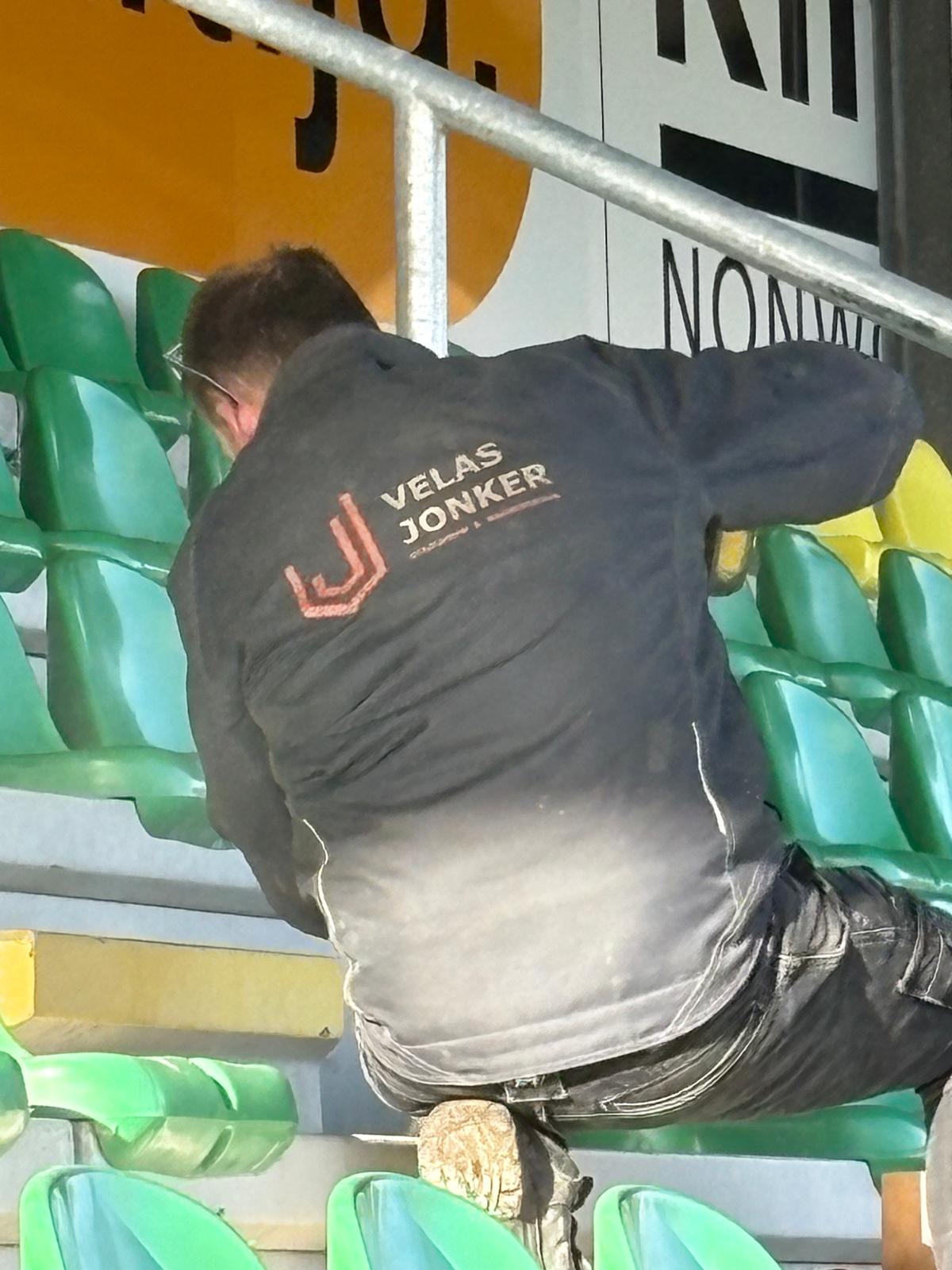 d041fae1-895d-4fbe-b78a-88c9454d3b5f