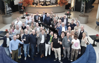 Sponsors en businessclubleden op bezoek bij AFAS