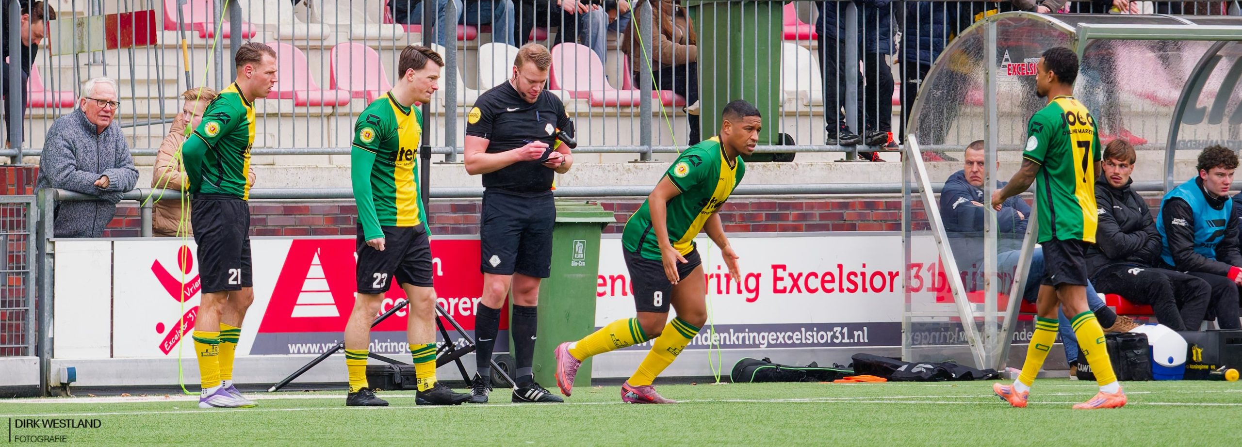 20260228-P3011195 – driedubbele wissel