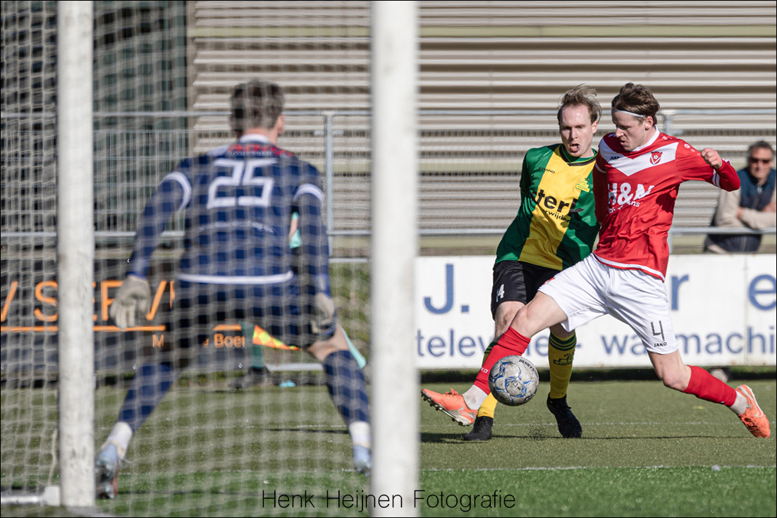 HUIZEN-Harkemase Boys