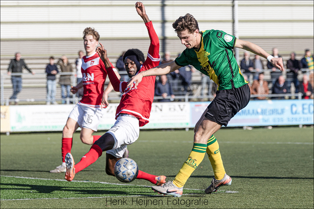 HUIZEN-Harkemase Boys