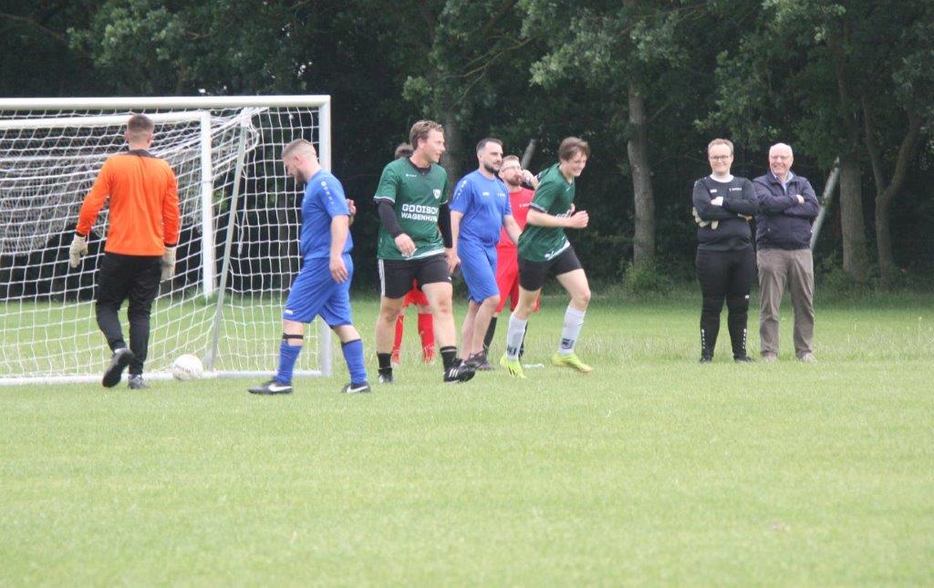 Bedrijfsvoetbal juni 2026 SV Huizen (30)