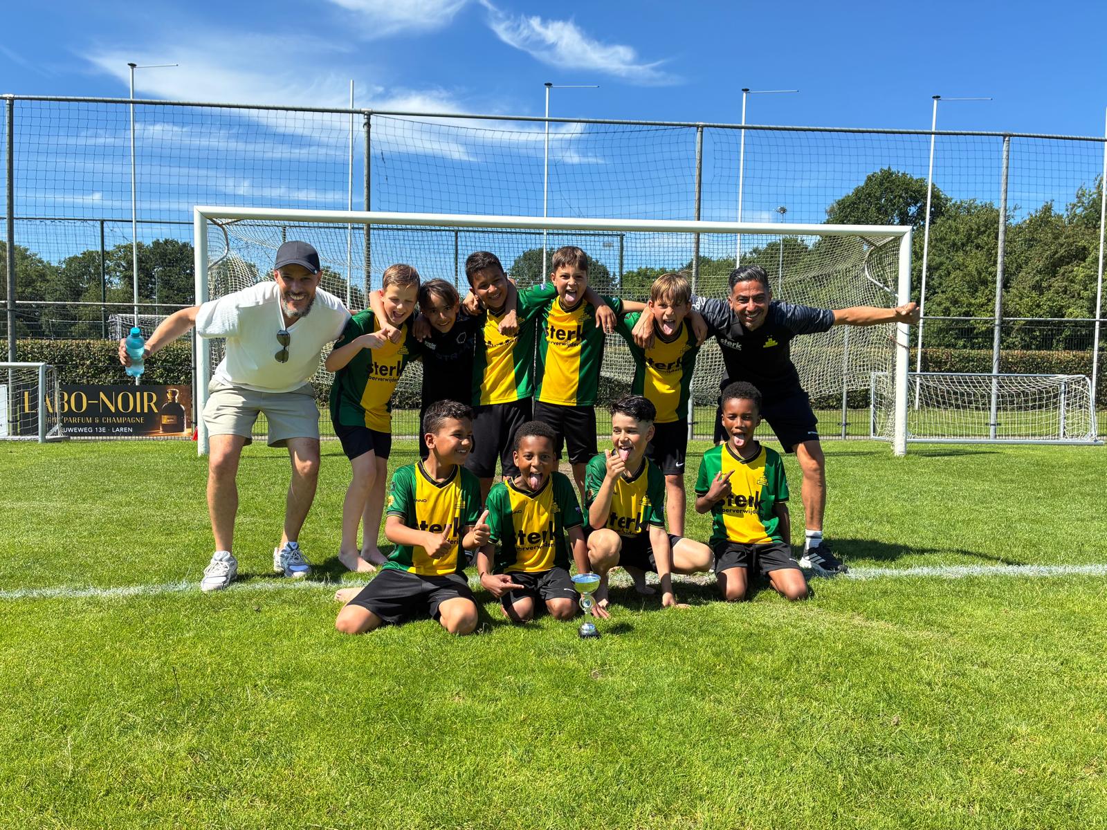 JO10-1 winst sv Laren’99 Cup