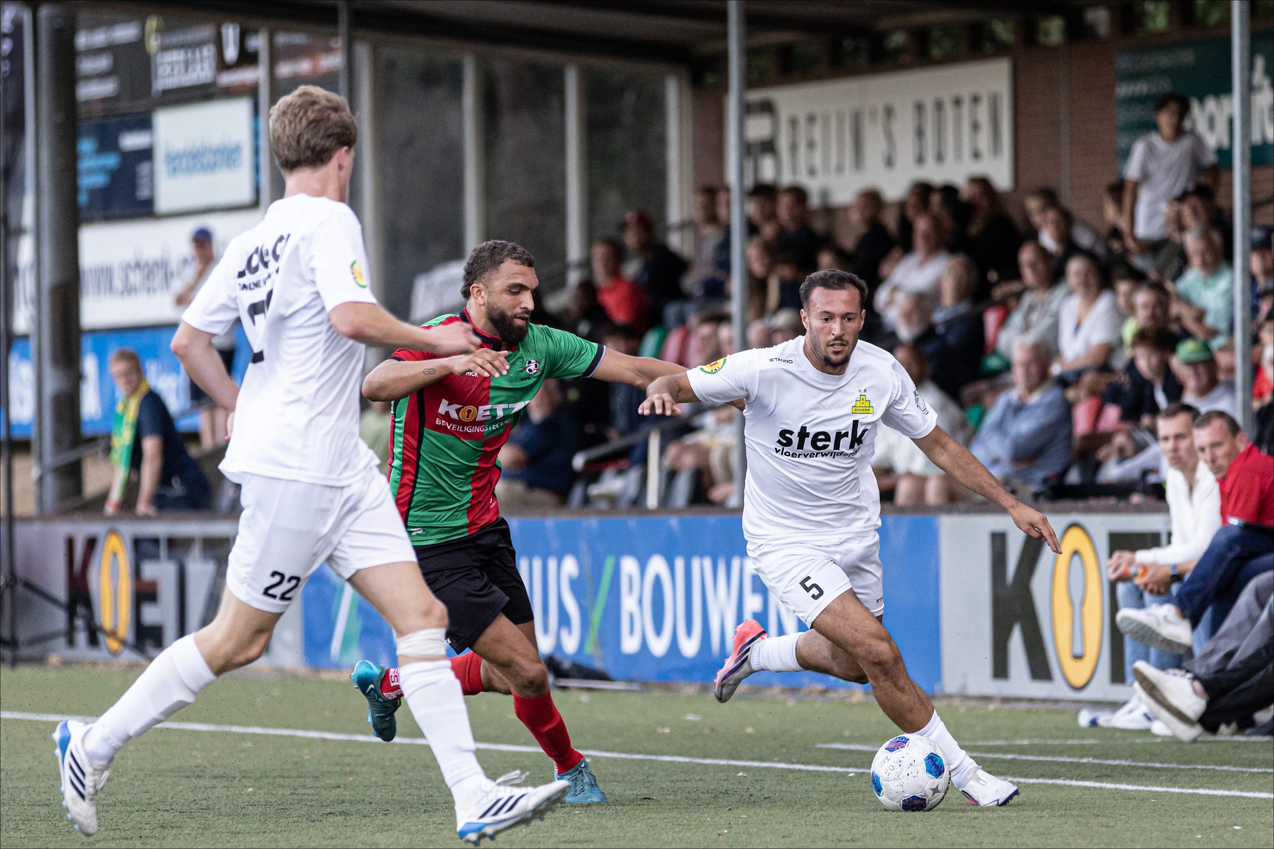 20260811-Zuidvogels-Huizen-A65A9780 kopie