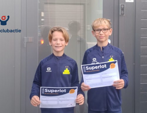 Dubbel succes: RS Goods steunt s.v. Huizen met twee Superloten!
